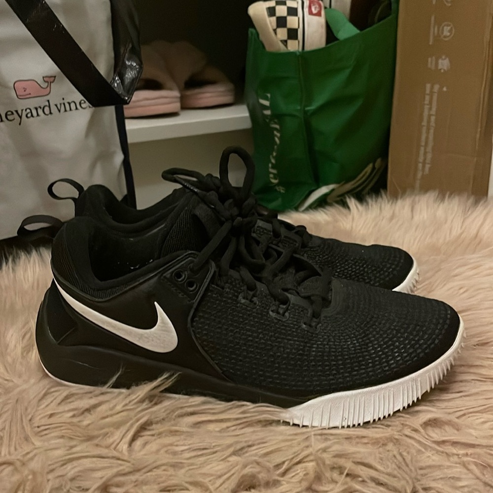 Nike volleyball shoes